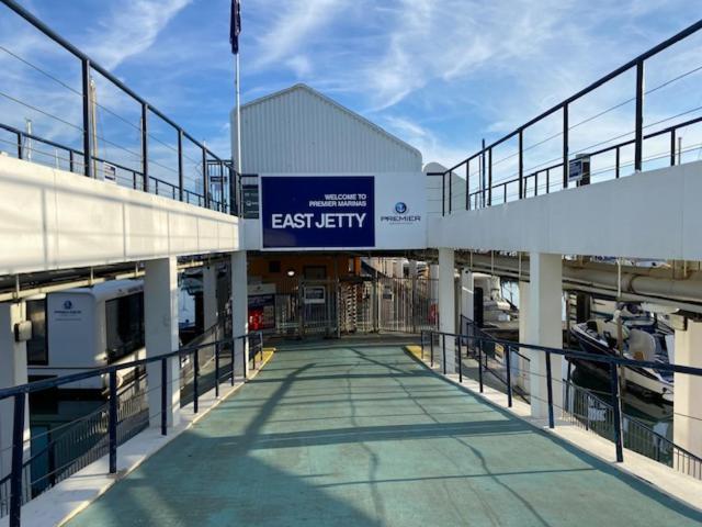 Seascape - Floating Home At Brighton Marina With Free Parking Exterior foto